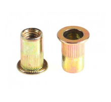 Заклепка гаечная с насечками цилиндрическая с внутренней резьбой и цилиндрическим бортиком (желтое пассивирование), M6x1x16 мм (0.5-4 мм)