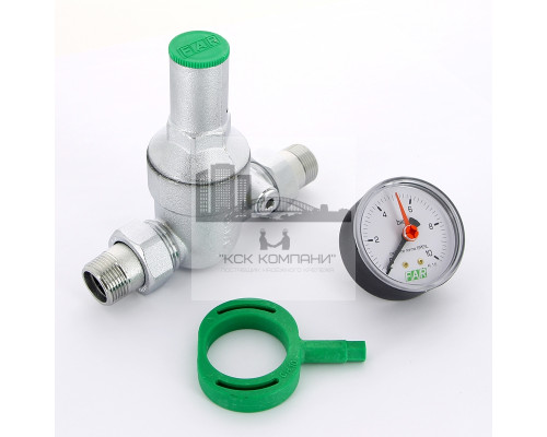 Редуктор давления  FA 2815 12 для воды в системе водоснабжения (с манометром)