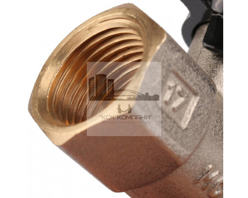 Кран шаровой с накидной гайкой ВР 1/2x1/2 с накидной гайкой, ручка бабочка