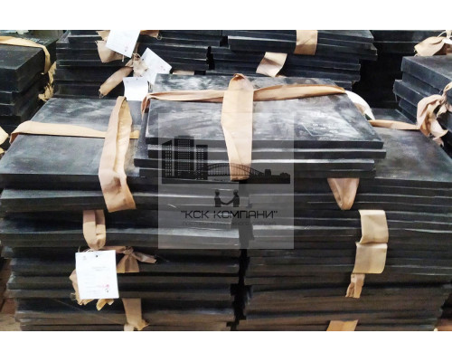 Техпластина 20 мм ТМКЩ-C 2Ф (520х520 мм, 8,8 кг) ГОСТ 7338-90