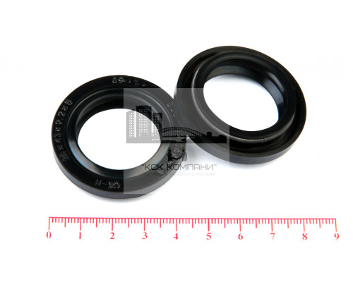 Сальник (манжета армированная) 2.2-28х43х5/9.2 (236-1121066-А4) ГОСТ 8752-79